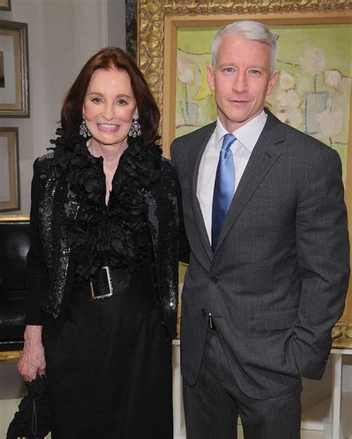 5 Formerly Wealthy Families Who Lost Their Fortunes