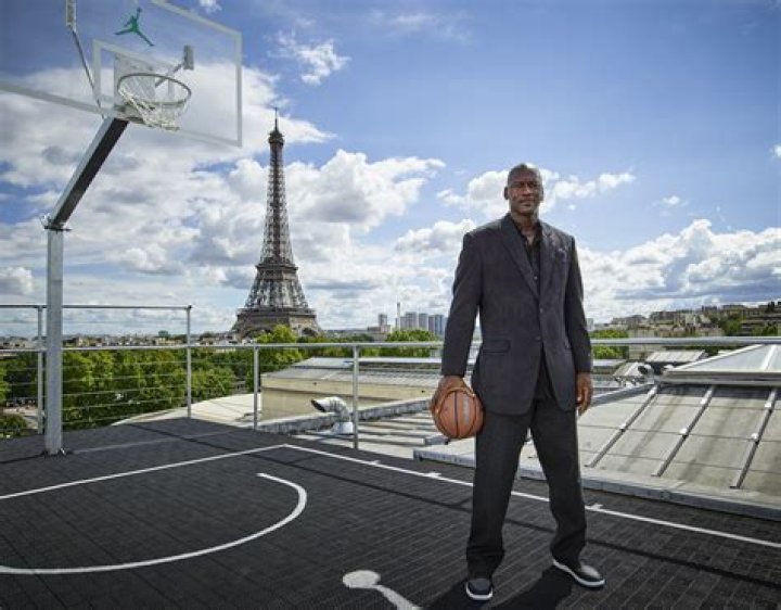 A Complete Breakdown Michael Jordan's Multi-Billion-Dollar Personal Fortune And Business Empire