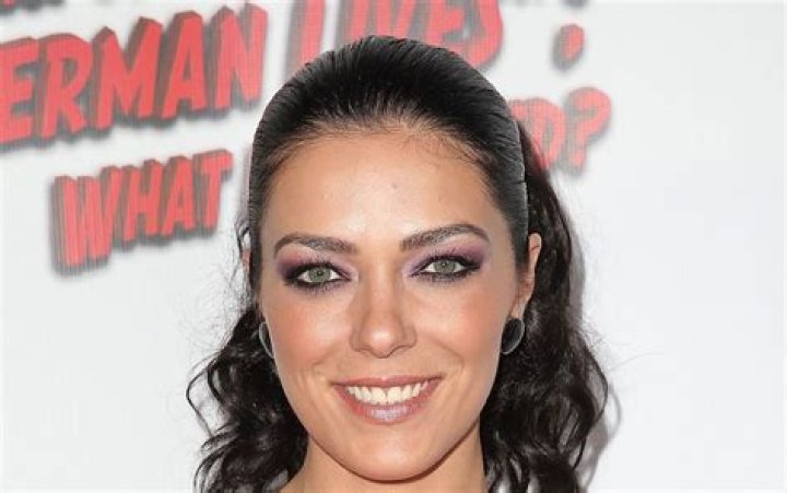 Adrianne Curry Net Worth | Celebrity Net Worth