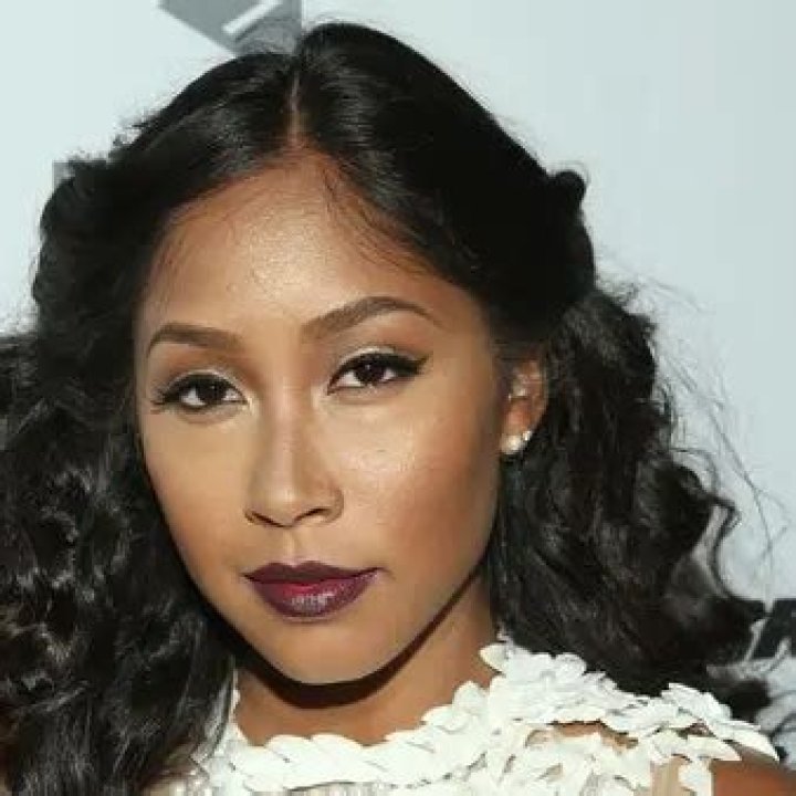 Apryl Jones Net Worth | Celebrity Net Worth