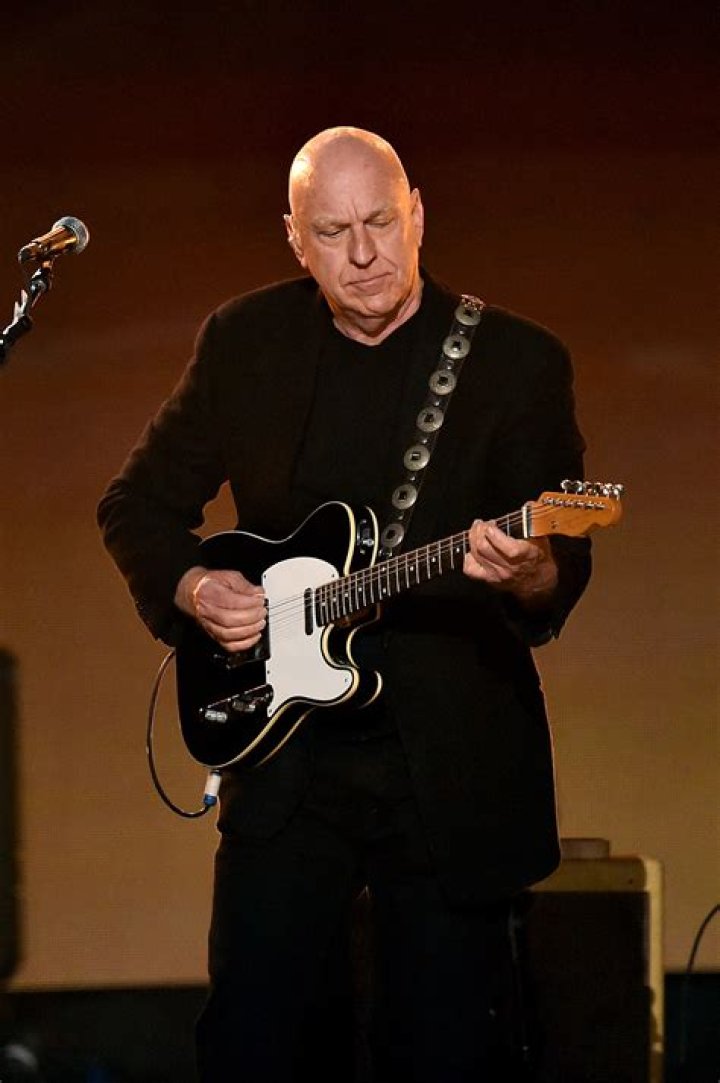 Bernie Leadon Net Worth | Celebrity Net Worth