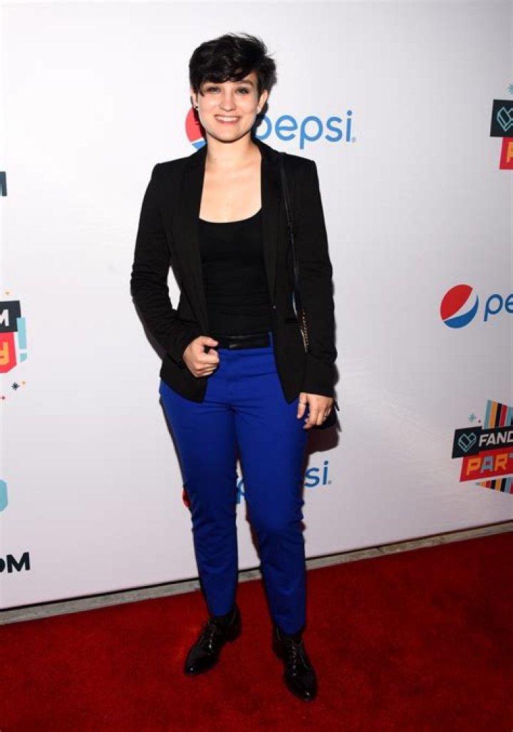 Bex Taylor Klaus Net Worth
