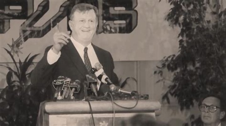 Billionaire Of The Day: Red McCombs – A True Texas Billionaire
