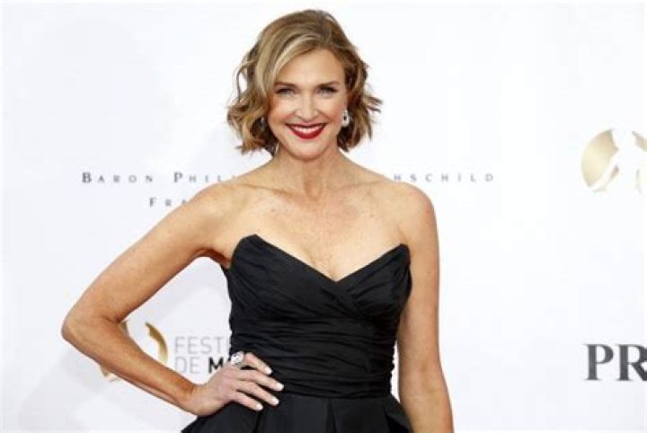 Brenda Strong Net Worth | Celebrity Net Worth