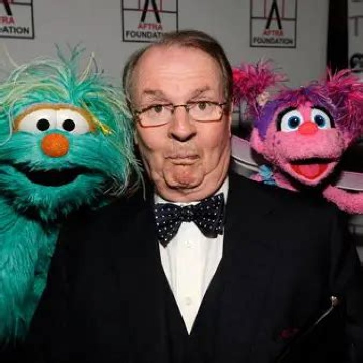 Charles Osgood Net Worth | Celebrity Net Worth