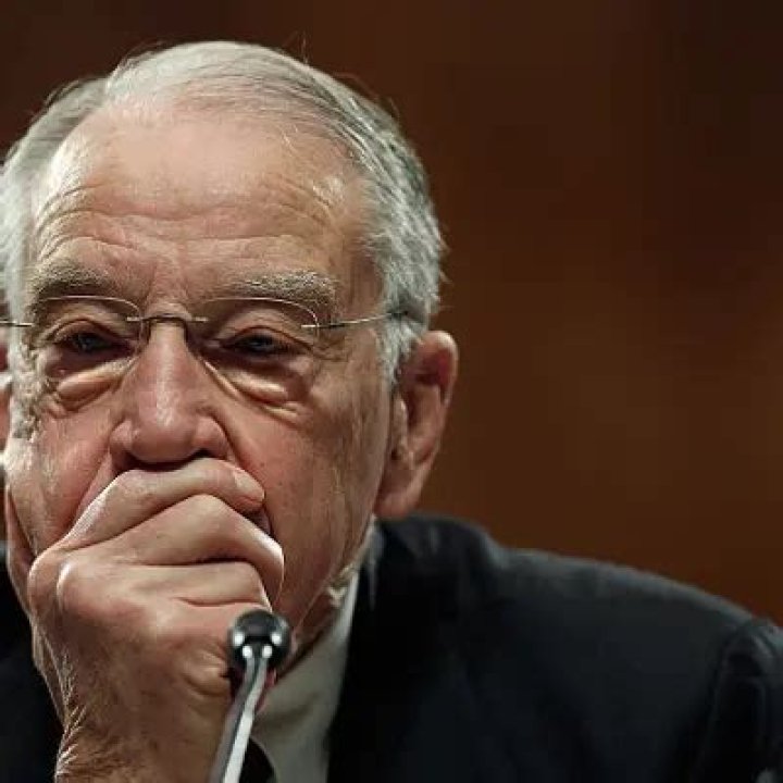 Chuck Grassley Net Worth | Celebrity Net Worth