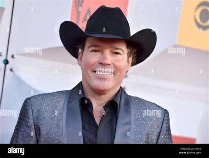 Clay Walker Net Worth | Celebrity Net Worth