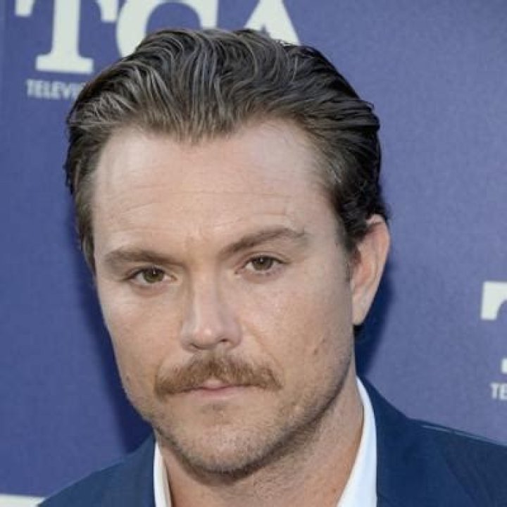 Clayne Crawford Net Worth | Celebrity Net Worth