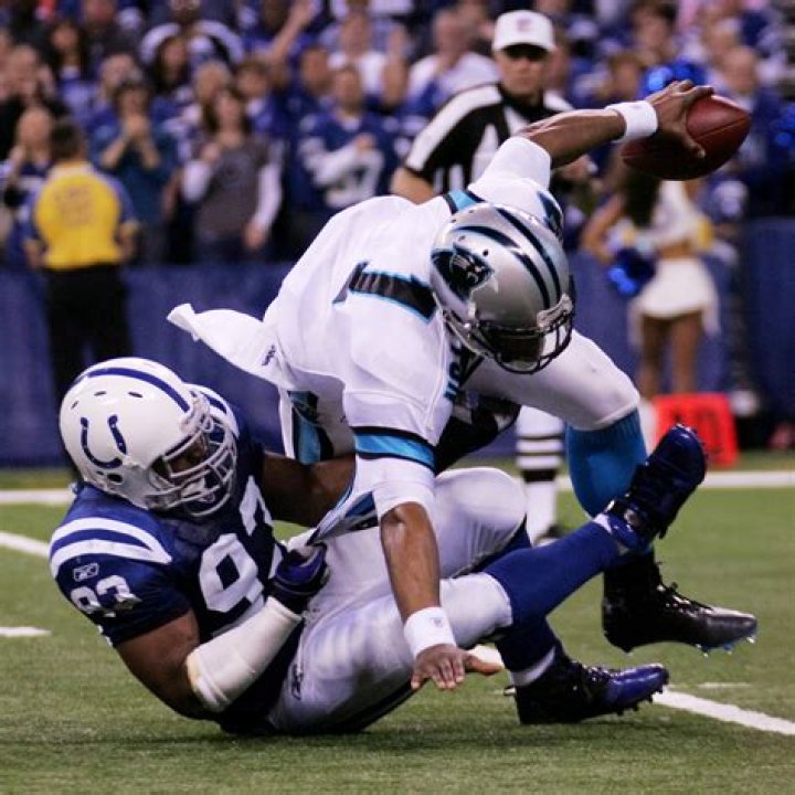 Dwight Freeney's Latest Sack Just Made Him A Lot Of Money
