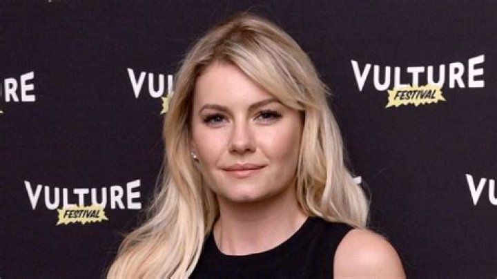Elisha Cuthbert Net Worth | Celebrity Net Worth