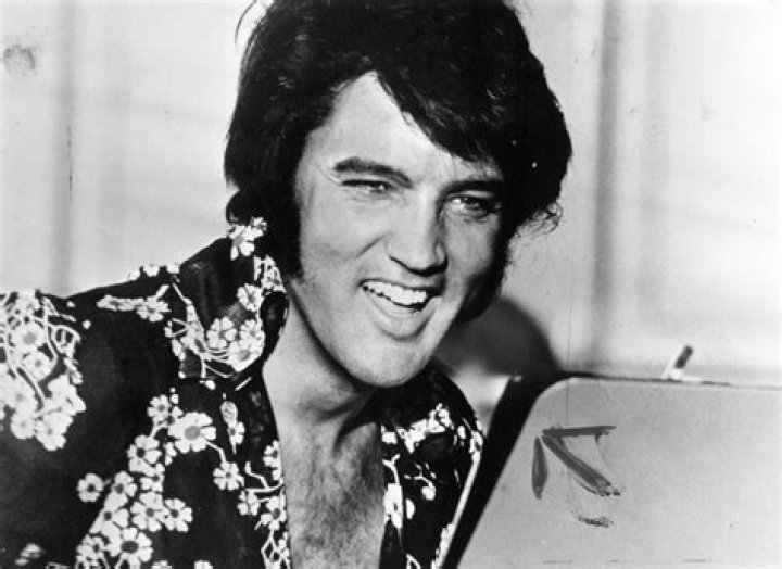 Elvis Had A Fascinating Habit Involving Cadillacs