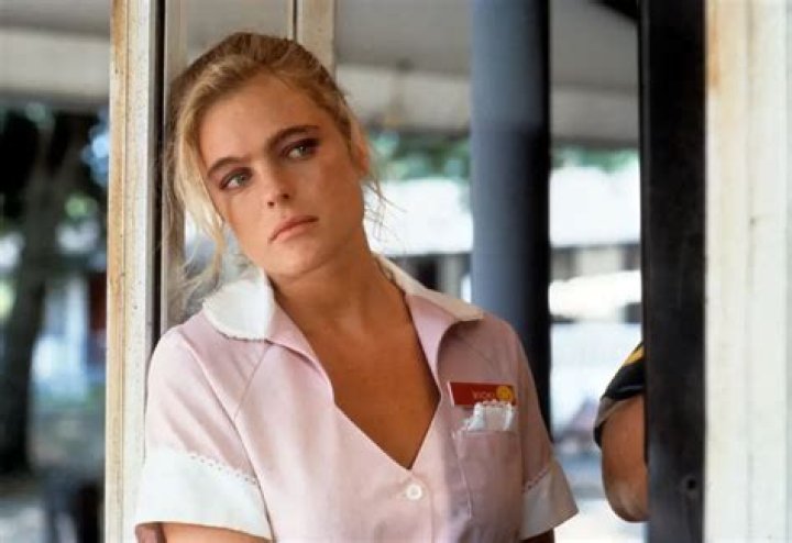 Erika Eleniak Net Worth | Celebrity Net Worth