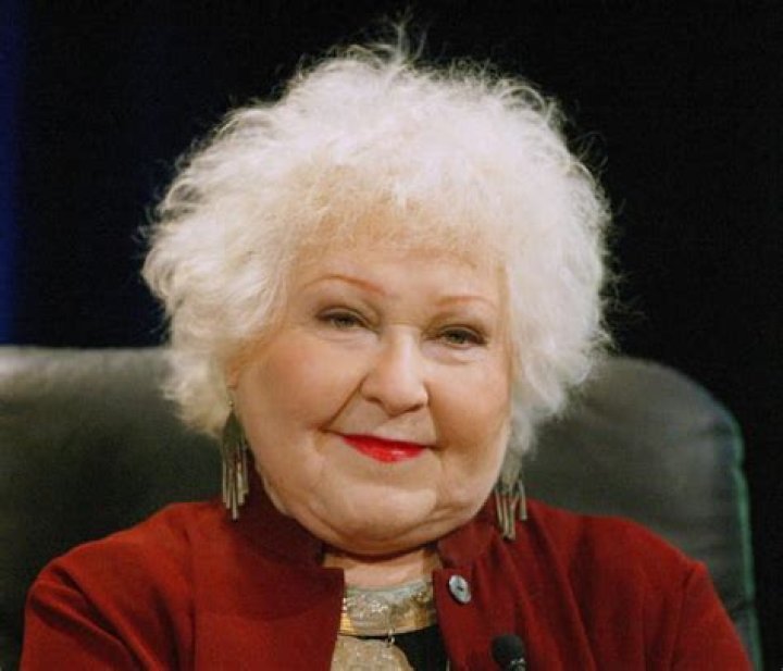 Estelle Harris Net Worth | Celebrity Net Worth