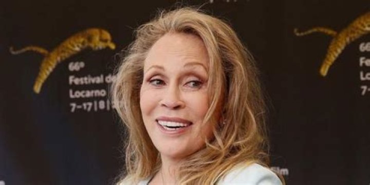 Faye Dunaway Net Worth | Celebrity Net Worth