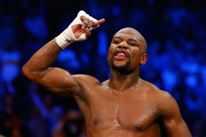 Floyd Mayweather Bet It All On Himself In 2006... That Gamble Turned Into $1.1 Billion