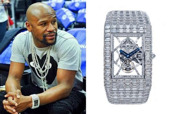 Floyd Mayweather Shared An $18 Million Check He Just Wrote To The IRS