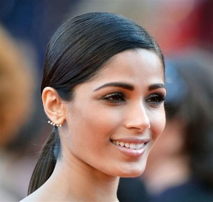 Freida Pinto Net Worth | Celebrity Net Worth