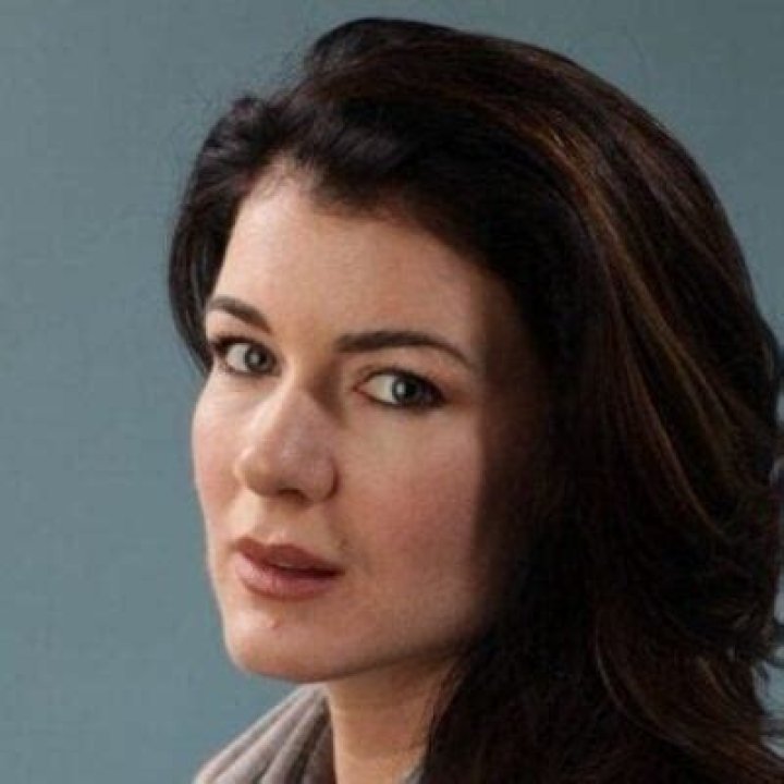 Gabrielle Miller Net Worth | Celebrity Net Worth