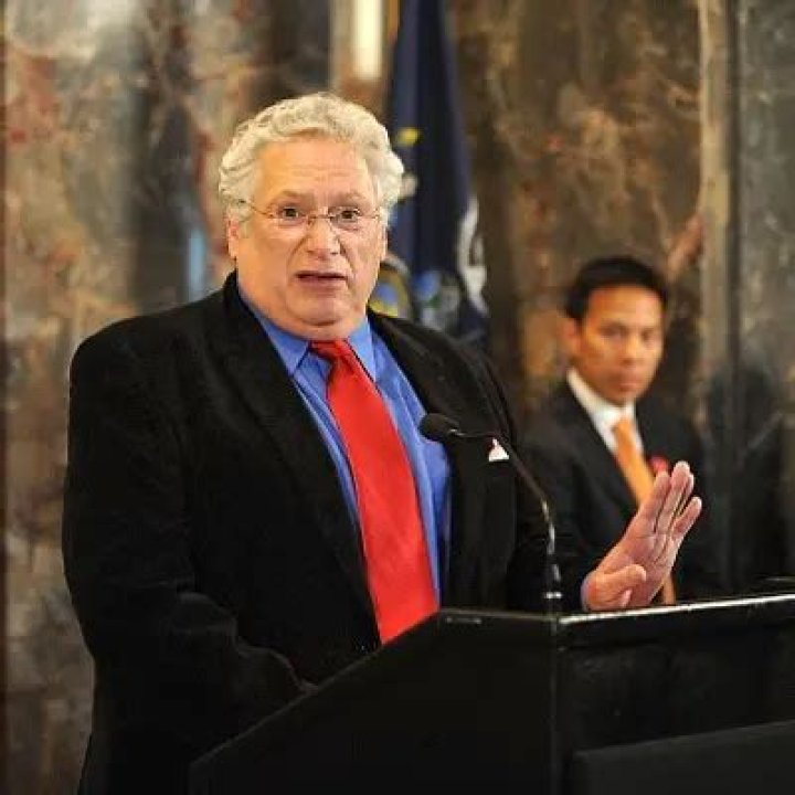 Harvey Fierstein Net Worth | Celebrity Net Worth