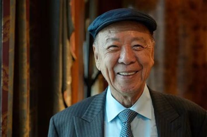Hong Kong Billionaire Lui Che Woo's Nobel Prize Alternative Has Double The Cash Award