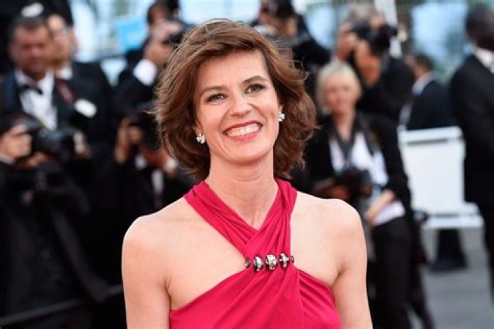 Irène Jacob Net Worth | Celebrity Net Worth