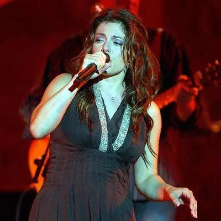 Isabelle Boulay Net Worth | Celebrity Net Worth