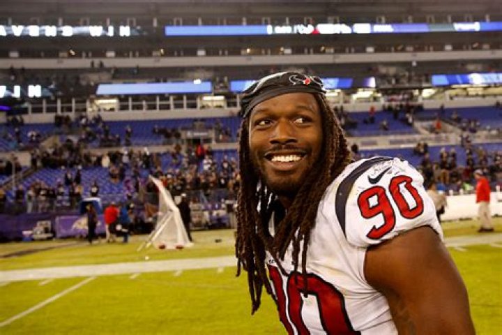 Jadeveon Clowney Net Worth | Celebrity Net Worth