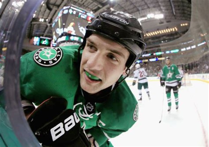 Jamie Benn Net Worth | Celebrity Net Worth