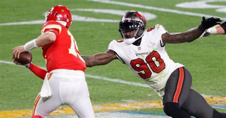 Jason Pierre-Paul's Fireworks Accident Cost Him $6.1 Million... And That Could Just Be The Beginning