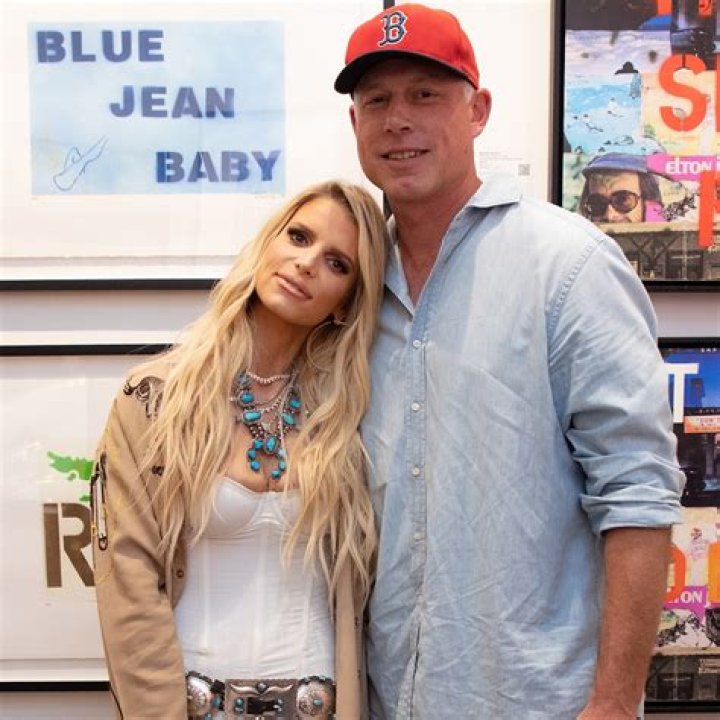 Jessica Simpson Suing Con Men For Scamming Her Family Out Of $12 Million