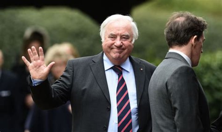 Jimmy Tarbuck Net Worth | Celebrity Net Worth