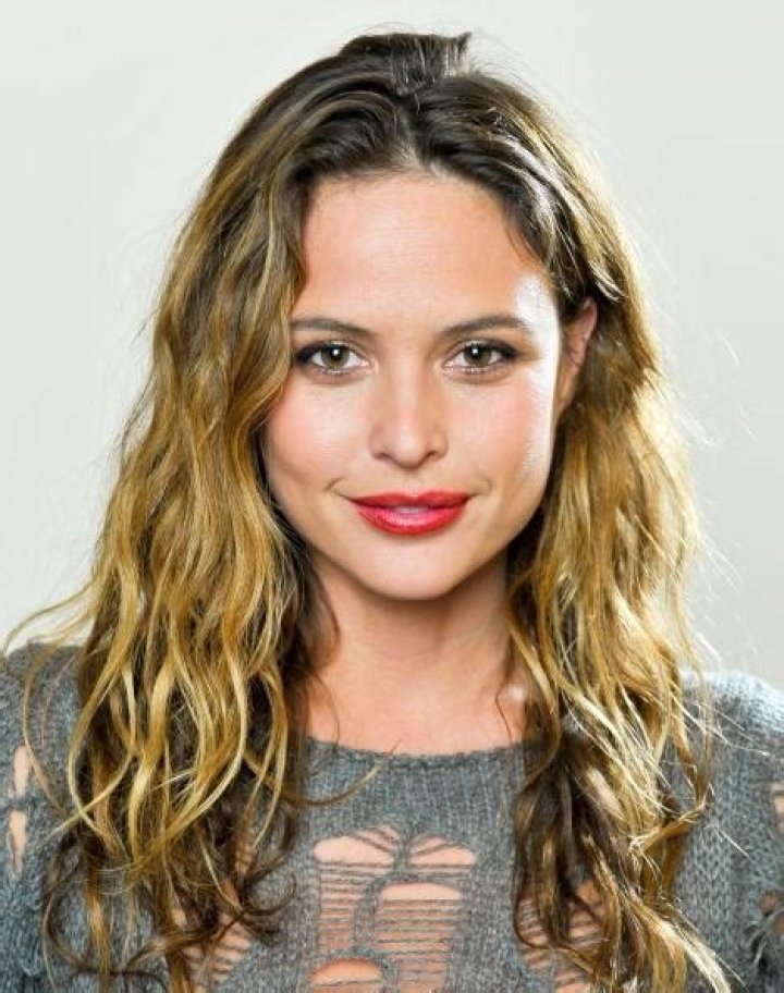Josie Maran Net Worth | Celebrity Net Worth