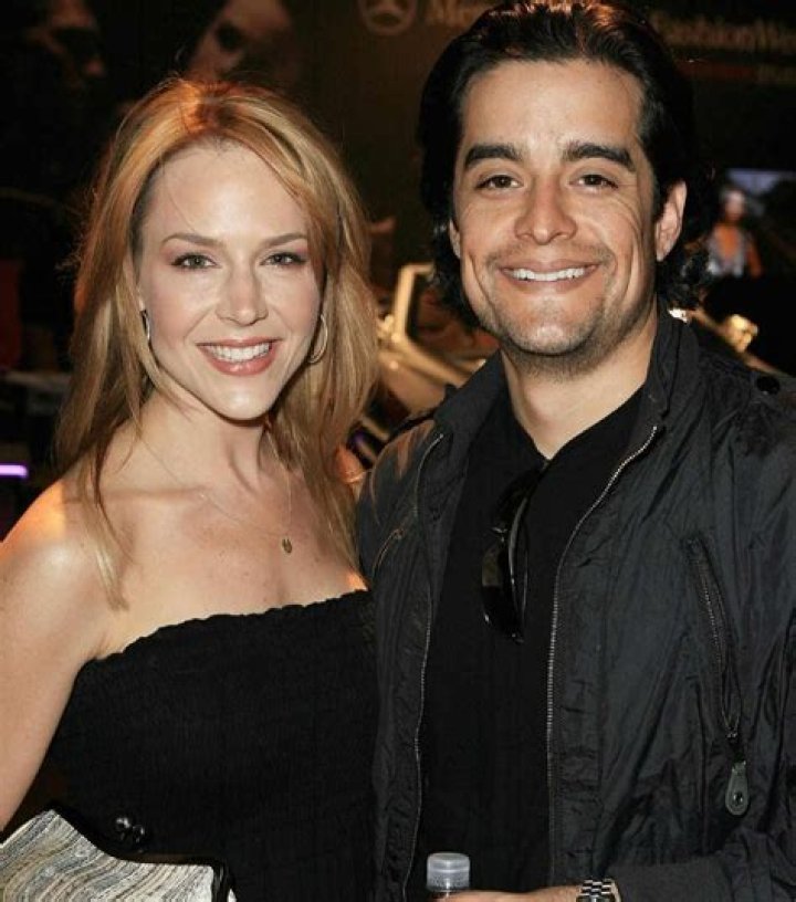 Julie Benz Net Worth | Celebrity Net Worth