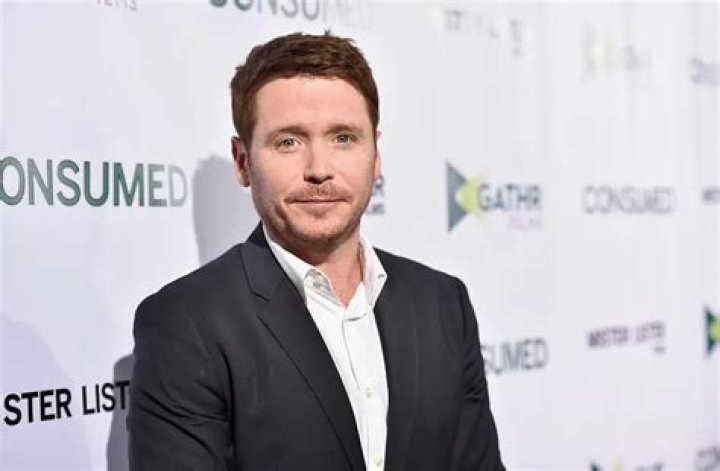 Kevin Connolly Net Worth | Celebrity Net Worth