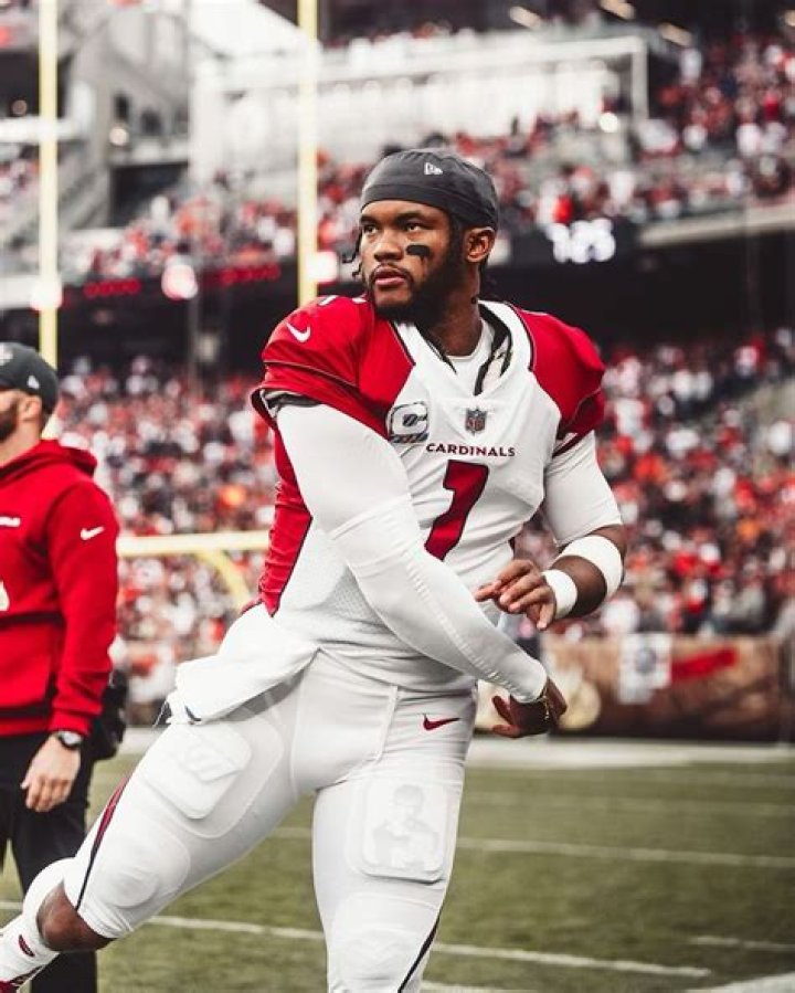 Kyler Murray Is A College Athlete Who Will Make $4.66 Million This Season... By Going Pro In A DIFFERENT SPORT!