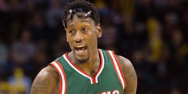 Larry Sanders Net Worth | Celebrity Net Worth