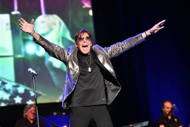 Mark Lindsay Net Worth | Celebrity Net Worth