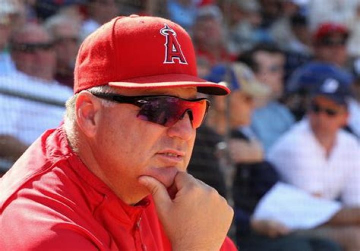 Mike Scioscia Net Worth | Celebrity Net Worth