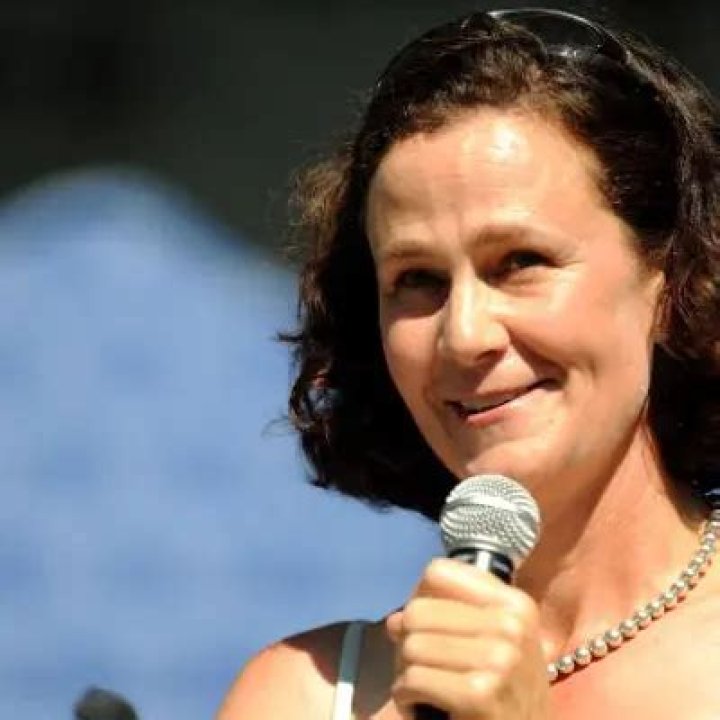 Pam Shriver Net Worth | Celebrity Net Worth