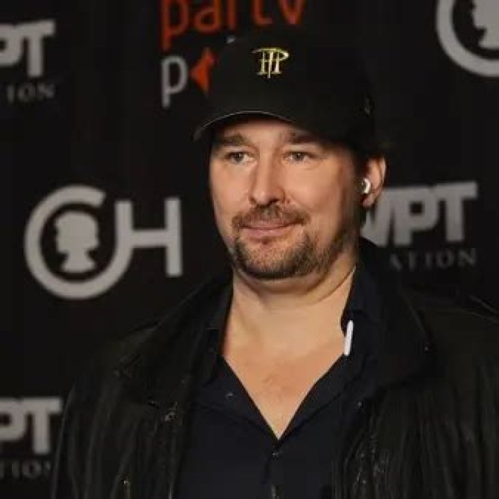 Phil Hellmuth Net Worth | Celebrity Net Worth