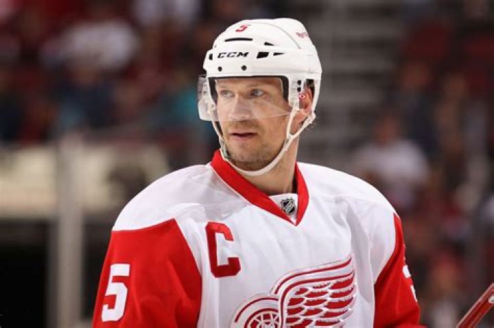 Richest Hockey Players