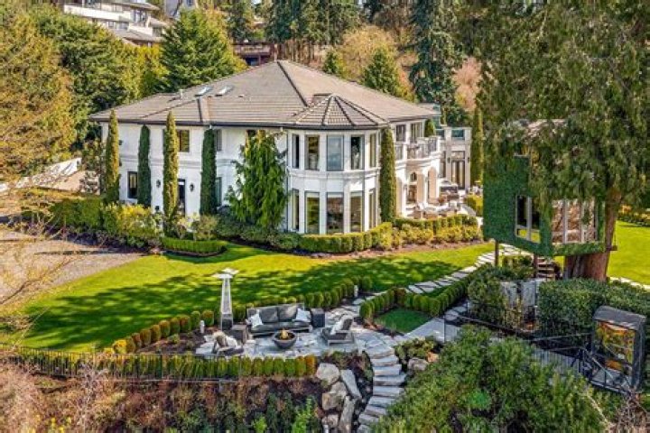 Russell Wilson And Ciara Sell Lakefront Seattle Mansion & Next Door Lot For $31 Million