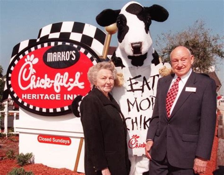 S. Truett Cathy - Chick-Fil-A's Rags To Riches Billionaire Founder - Has Died At The Age Of 93