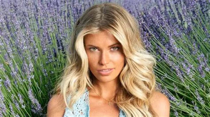 Samantha Hoopes Net Worth | Celebrity Net Worth