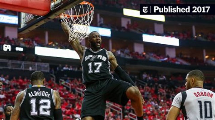 San Antonio Spurs Guard Jonathon Simmons Paid $150 To Tryout For The NBA. Now He's Cashing In Big Time