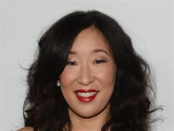 Sandra Oh Net Worth | Celebrity Net Worth