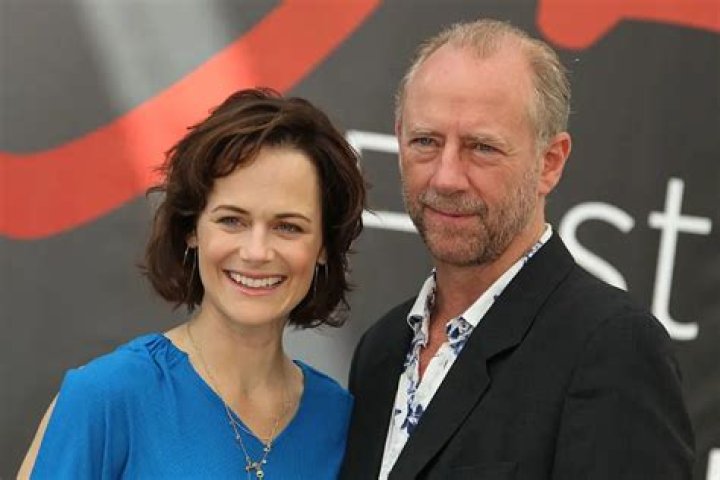 Sarah Clarke Net Worth | Celebrity Net Worth