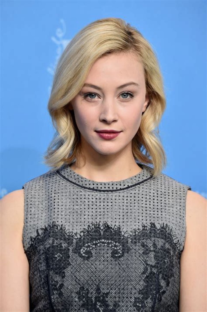 Sarah Gadon Net Worth | Celebrity Net Worth