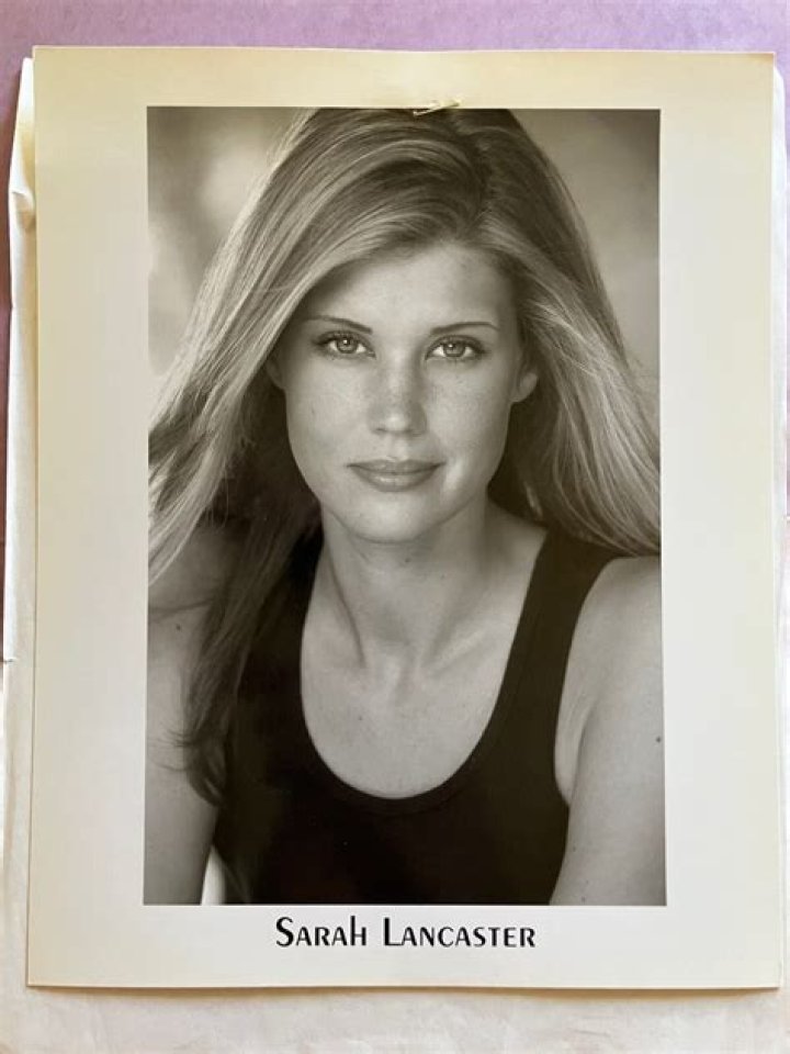 Sarah Lancaster Net Worth | Celebrity Net Worth