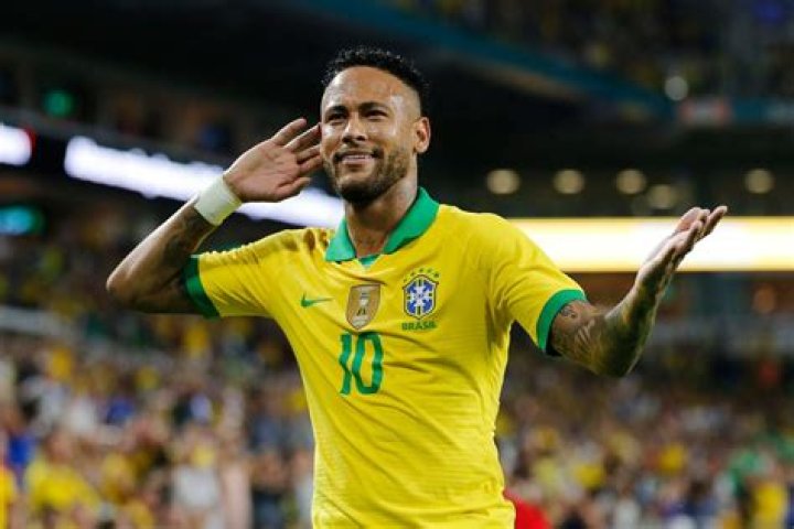 Saudi Arabia Club Just Offered Neymar $160 Million PER YEAR